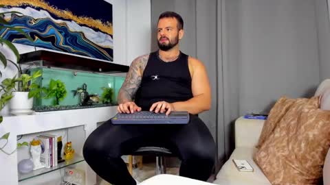 JOHNNY online show from February 2025 12:05:02 AM