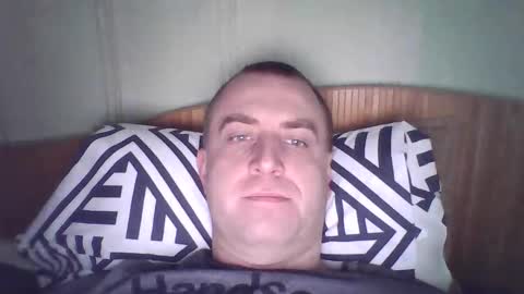 johnoreon online show from February 2025 06:44:01 AM