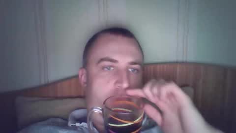 johnoreon online show from September 2025 11:33:01 AM