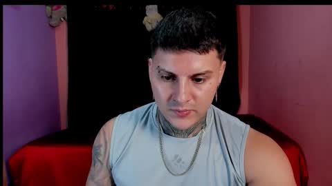 Johny online show from November 2025 12:32:02 AM