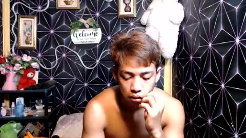 johnydestroyer online show from June 2026 11:06:01 PM