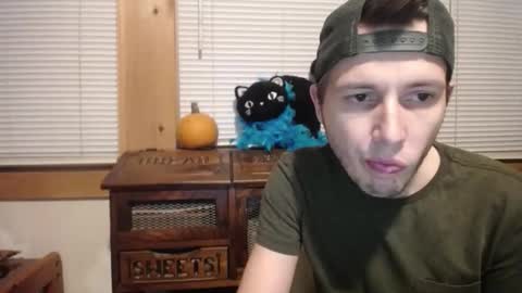 Johston online show from November 2025 09:29:02 PM