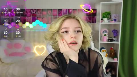 Paula online show from February 2025 09:14:02 PM