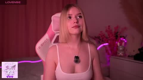 Paula online show from March 2026 12:06:01 AM