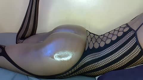 joiuyip online show from April 2026 07:45:01 AM