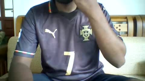 jojoseph2331 online show from January 2026 06:08:01 AM