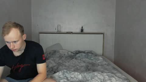 Hello we John and Harli  online show from October 2025 04:40:02 PM