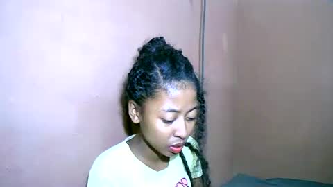 Snapshot of joliekah27 chatting on February 2025 03:20:01 PM joliekah27 online show from February 2025 03:20:01 PM