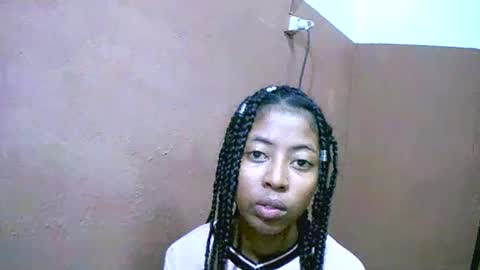 Snapshot of joliekah27 chatting on February 2025 02:20:01 AM joliekah27 online show from February 2025 02:20:01 AM