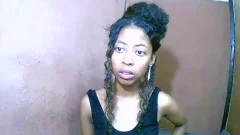 Snapshot of joliekah27 chatting on March 2025 12:04:01 AM joliekah27 online show from March 2025 12:04:01 AM