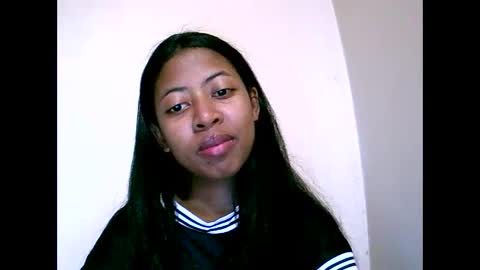 Snapshot of joliekah27 chatting on June 2026 07:17:02 AM joliekah27 online show from June 2026 07:17:02 AM