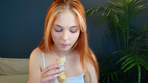 Polly  online show from January 2025 05:40:01 AM