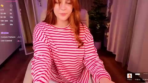 Snapshot of jolly_bean chatting on May 2026 11:01:04 PM Polly online show from May 2026 11:01:04 PM