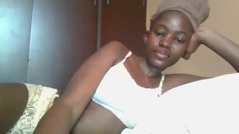 jollynabeb online show from October 2025 01:00:02 PM