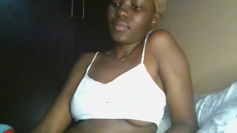 jollynabeb online show from February 2026 08:29:01 PM