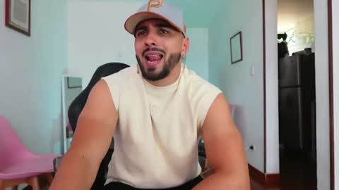 Snapshot of jon_bukowski chatting on July 2026 04:23:02 PM Jon online show from July 2026 04:23:02 PM