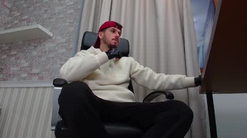 JonahShaw online show from October 2025 04:23:02 AM