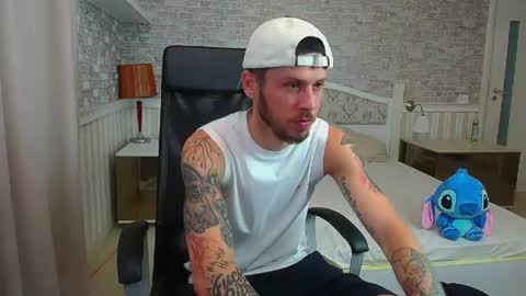 JonahShaw online show from July 2026 04:49:01 AM