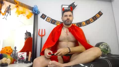  JONAS BEARD  online show from October 2025 02:07:01 PM