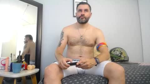  JONAS BEARD  online show from November 2025 07:52:02 PM