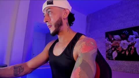 Jonas  online show from October 2025 08:38:02 PM