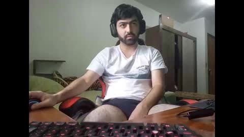 Snapshot of jonasf2525 chatting on November 2025 04:19:02 PM jonasf2525 online show from November 2025 04:19:02 PM