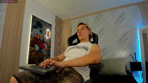 Snapshot of jonathan_daniels1 chatting on July 2026 06:54:01 PM Jonathan Danielss online show from July 2026 06:54:01 PM