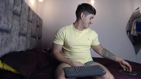 jonathancast08 online show from July 2026 11:47:01 AM
