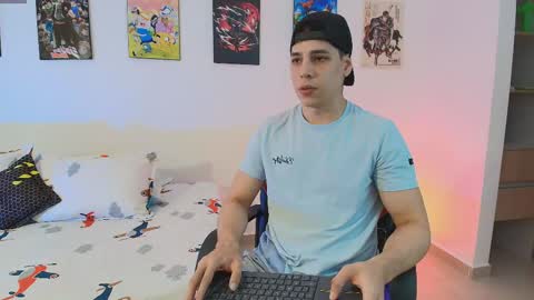 Instagram jonathanfit14 online show from April 2026 08:53:02 PM