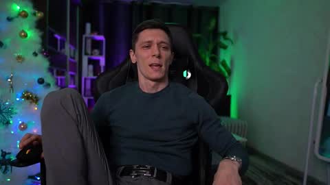 John     online show from December 2025 06:10:02 AM