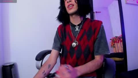 Snapshot of jonny_gilbert chatting on April 2026 09:54:01 PM jonny_gilbert online show from April 2026 09:54:01 PM