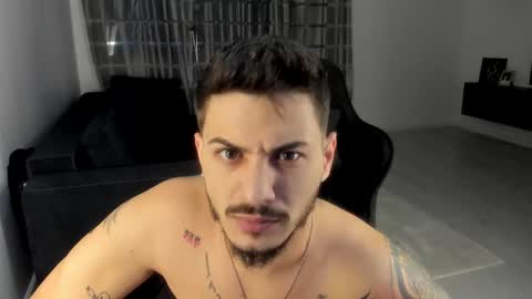 jonnyporn1 online show from February 2026 05:31:01 PM