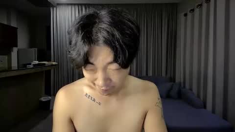 joon_kyu online show from September 2025 03:33:01 PM