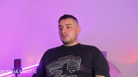 Snapshot of jordy_and_sofi chatting on October 2025 04:09:01 AM JORDY AND SOFI online show from October 2025 04:09:01 AM