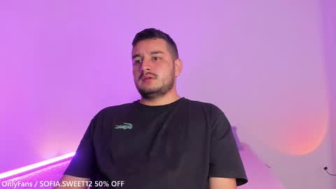 Snapshot of jordy_and_sofi chatting on October 2025 03:51:01 AM JORDY AND SOFI online show from October 2025 03:51:01 AM