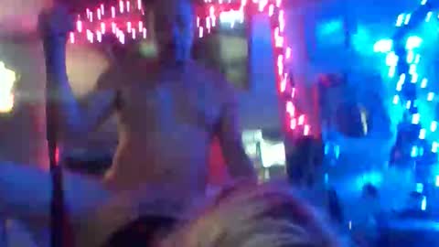 Joey  Amy online show from November 2025 09:09:01 AM