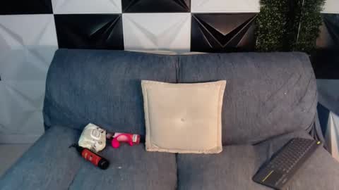 jose_sexycumm online show from January 2025 08:22:02 PM