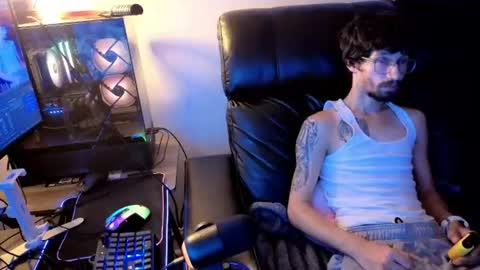 Snapshot of josefturner1 chatting on June 2026 01:06:02 PM Josef online show from June 2026 01:06:02 PM