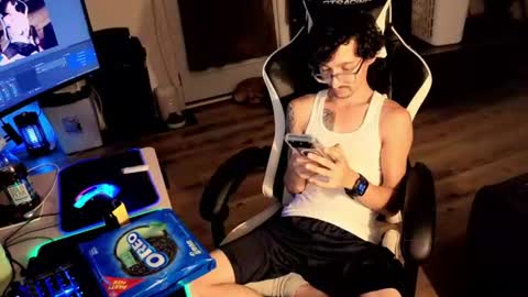 Snapshot of josefturner1 chatting on July 2026 04:14:02 AM Josef online show from July 2026 04:14:02 AM