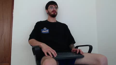 Snapshot of joseh0se chatting on April 2026 02:48:02 PM alejandro online show from April 2026 02:48:02 PM