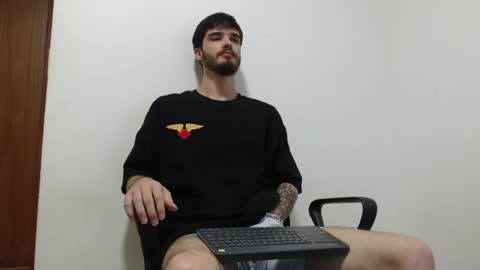 Snapshot of joseh0se chatting on April 2026 06:21:01 AM alejandro online show from April 2026 06:21:01 AM