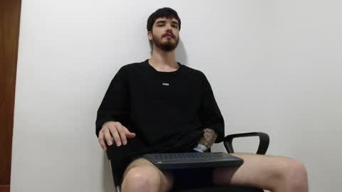 Snapshot of joseh0se chatting on April 2026 03:39:01 AM alejandro online show from April 2026 03:39:01 AM