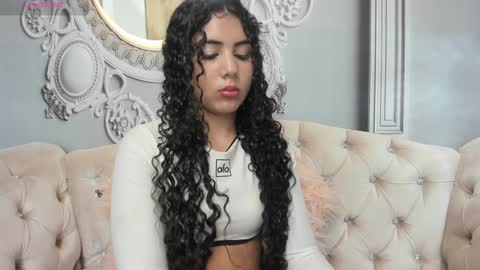 Katalina online show from January 2025 05:06:01 PM