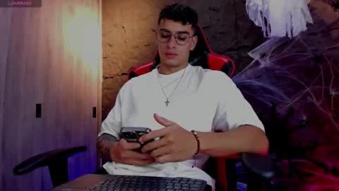 JOSEPH  online show from October 2025 11:45:02 AM