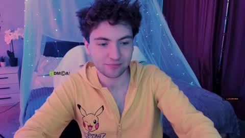 joseph_bear_ online show from March 2026 08:47:02 AM