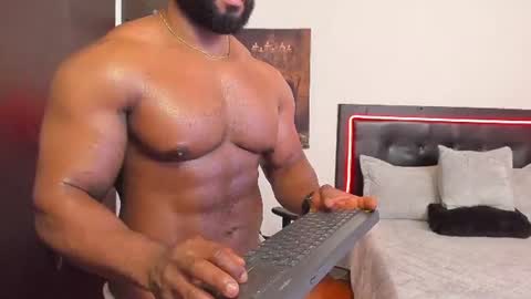 Snapshot of joseph_palacios chatting on June 2026 05:34:02 PM joseph palacios online show from June 2026 05:34:02 PM