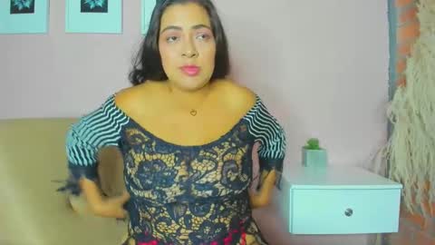 josephinesmiths online show from December 2024 07:45:02 PM