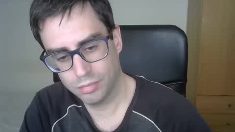 Snapshot of josevd chatting on May 2026 02:00:01 PM Jose online show from May 2026 02:00:01 PM