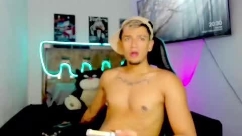 JOSH online show from November 2025 01:30:02 AM