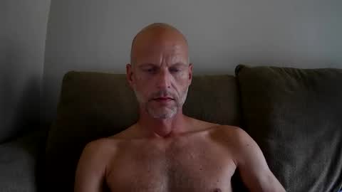 Snapshot of joshking2017 chatting on May 2026 02:01:02 PM joshking2017 online show from May 2026 02:01:02 PM